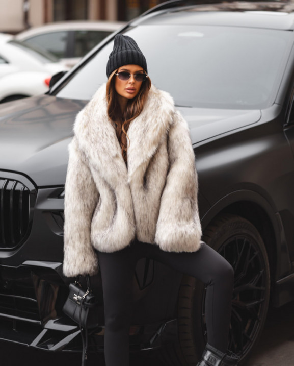 98 Шуба з екохутра